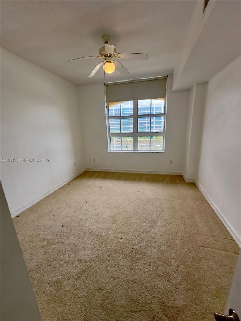 3001 NE 185th St, Unit 515, Aventura, FL 33180 Photo