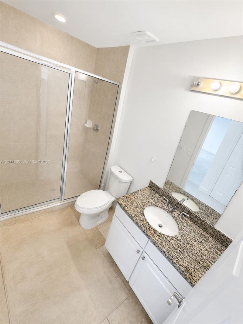 3001 NE 185th St, Unit 515, Aventura, FL 33180 Photo