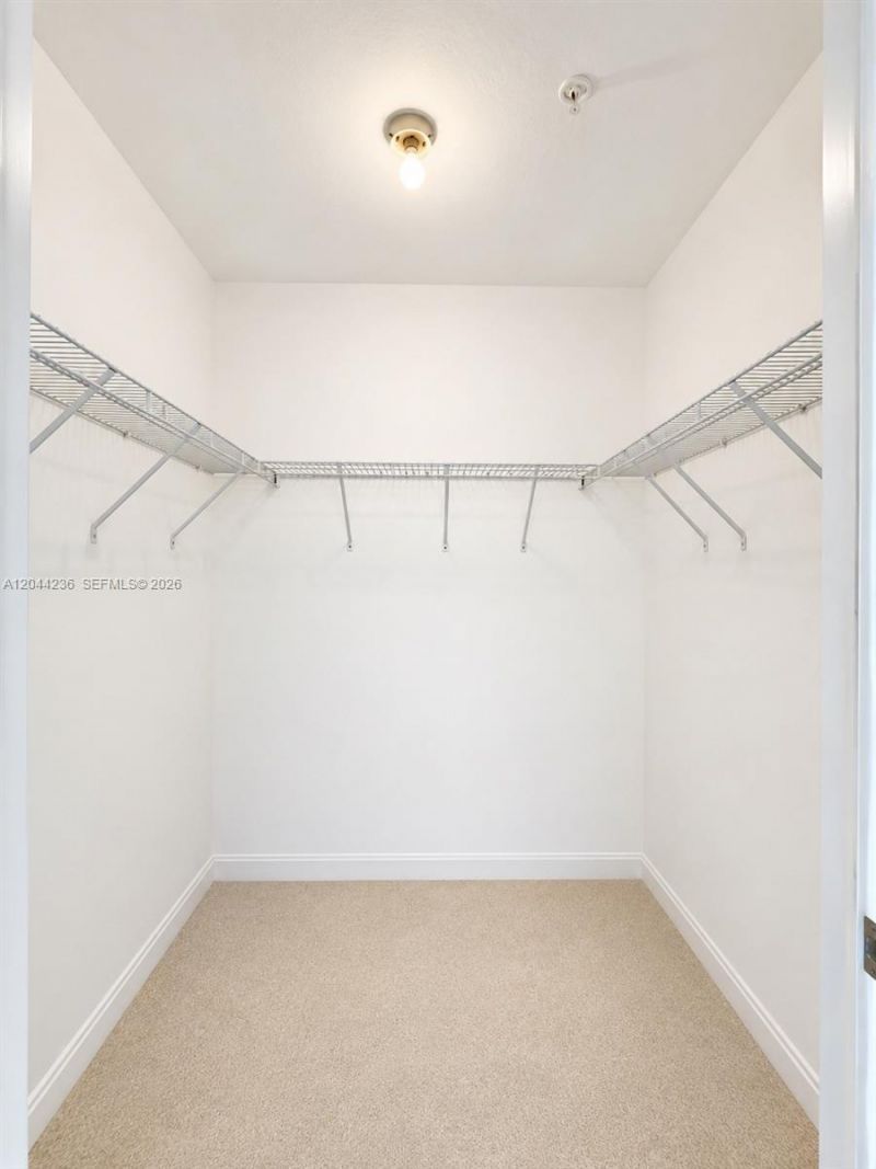 3001 NE 185th St, Unit 515, Aventura, FL 33180 Photo