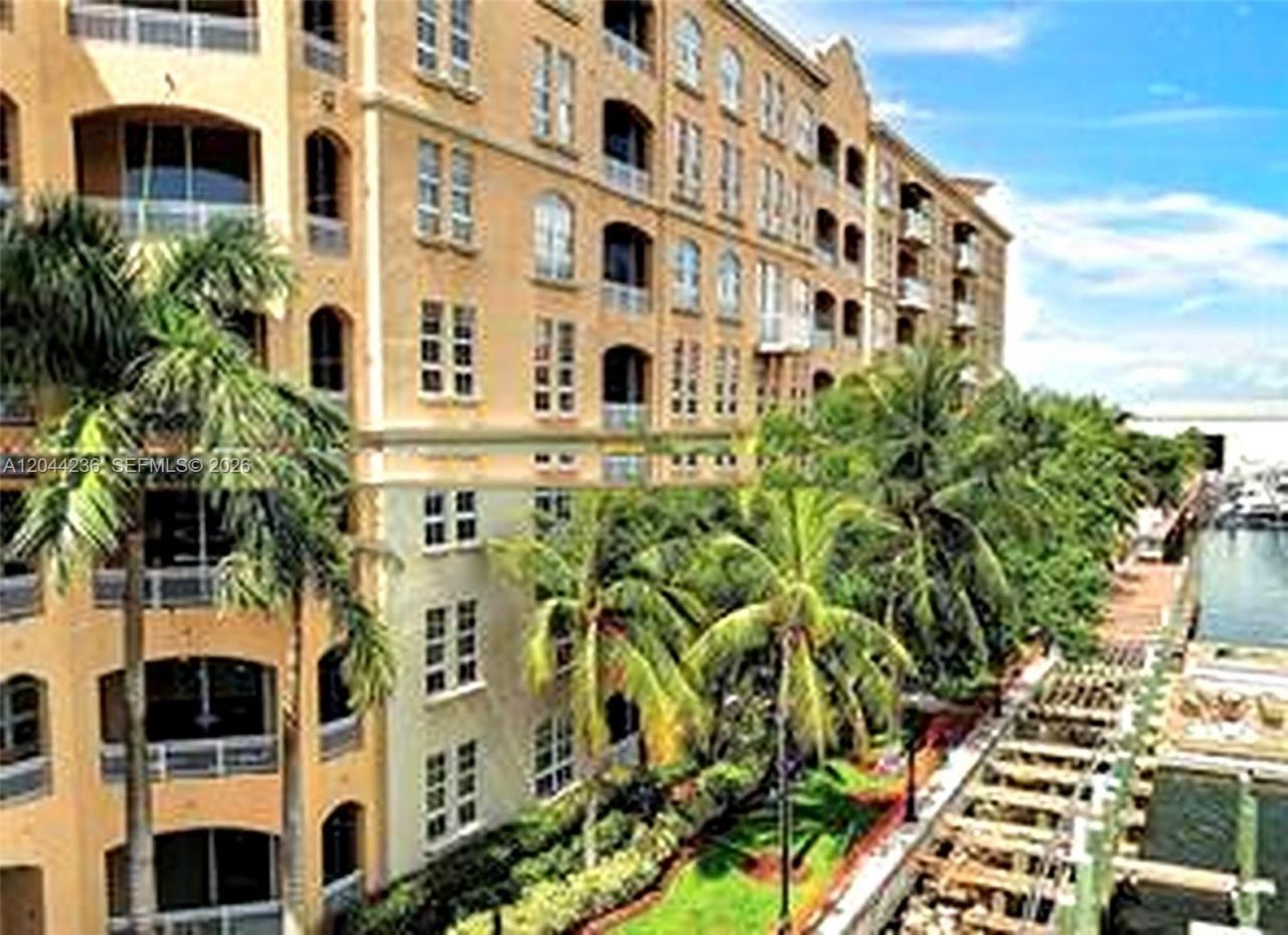 3001 NE 185th St, Unit 515, Aventura, FL 33180 Photo