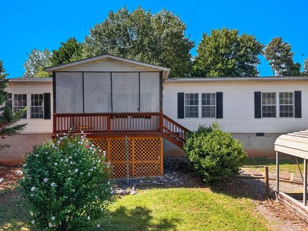 241 Mountain Meadows Drive, New Market, TN 37820