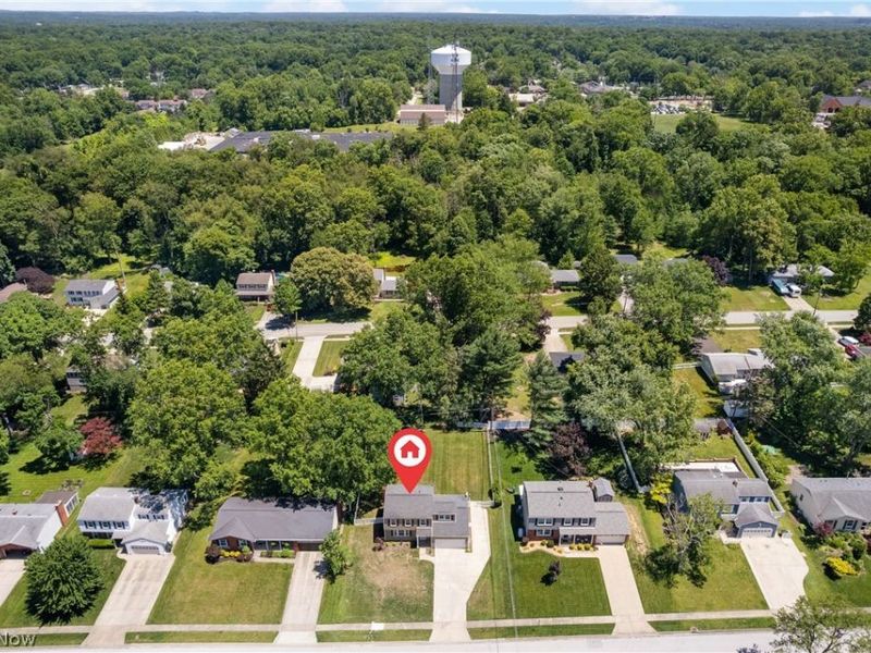 3865 Silver Wood Drive, Stow, OH 44224 Photo 3