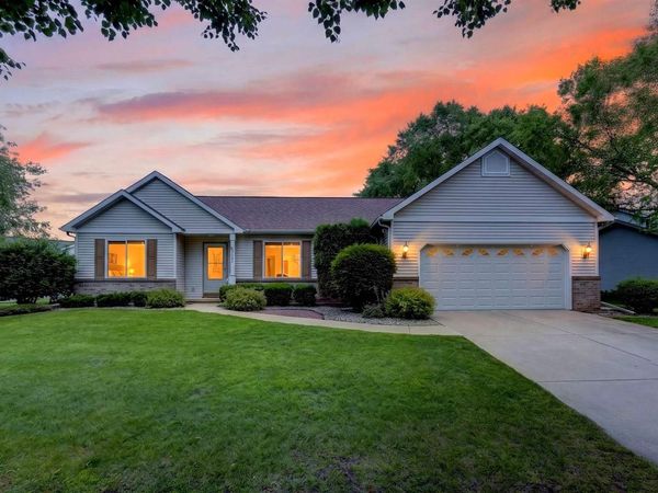 5237 Summer Ridge Drive, Madison, WI 53704