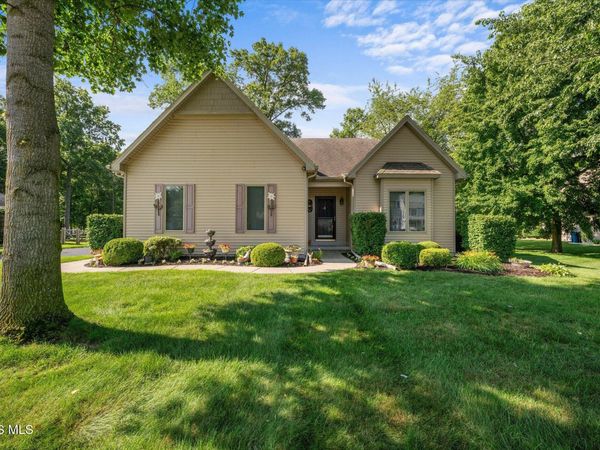8339 Sycamore Woods Lane , Holland, OH 43528