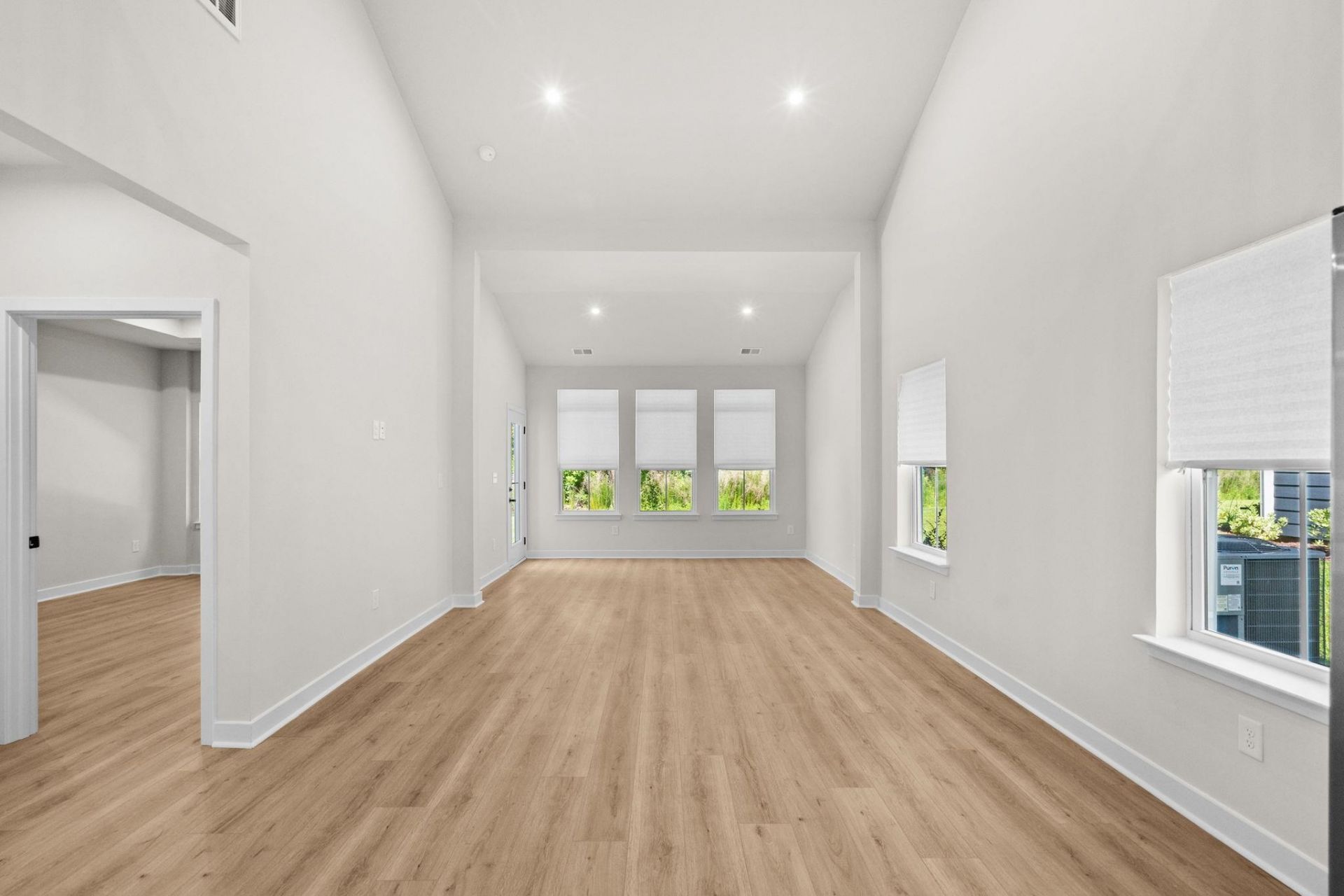 2605 Elowen Ln. Photo 10