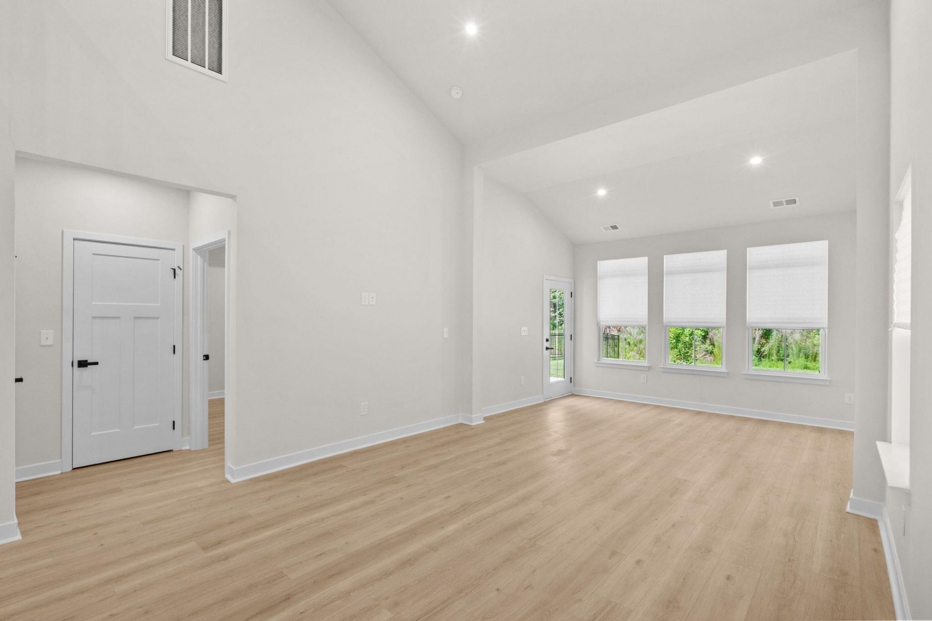 2605 Elowen Ln. Photo 11