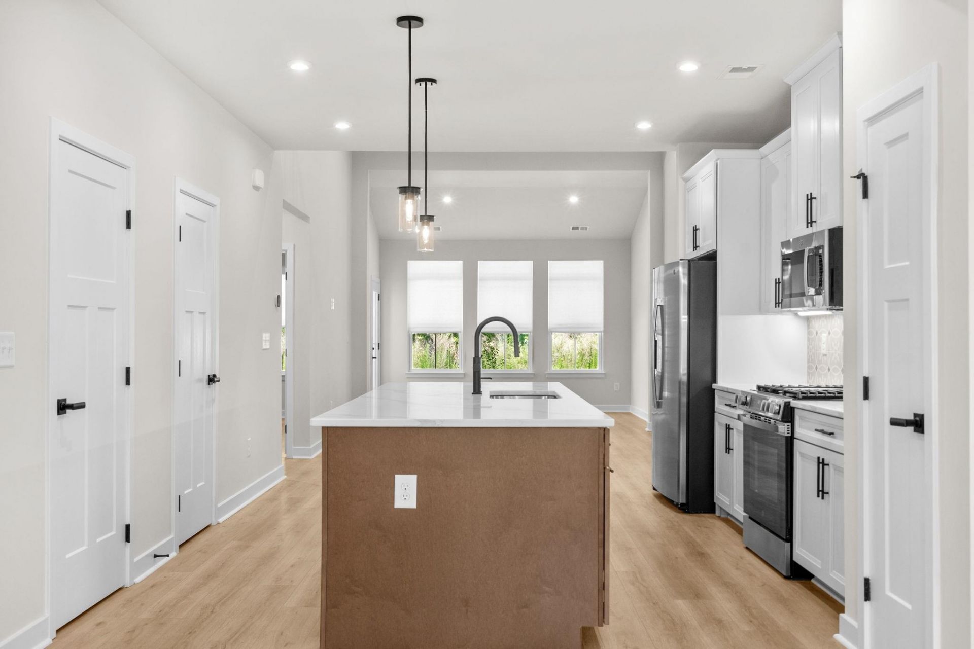 2605 Elowen Ln. Photo 8