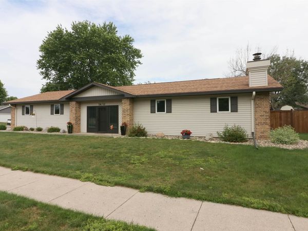 1411 W 11th Street , Spencer, IA 51301
