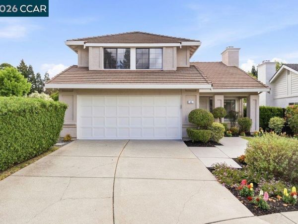 40 Saint Tropez Ct, Danville, CA 94506