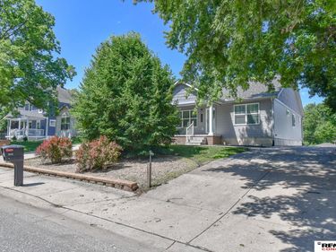 3313 S 40th Street, Lincoln, NE 68506