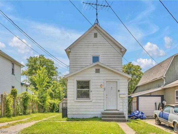 315 Plymouth Avenue , Girard, OH 44420