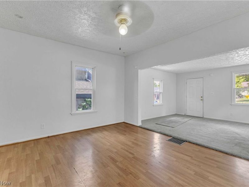 315 Plymouth Avenue, Girard, OH 44420 Photo 7