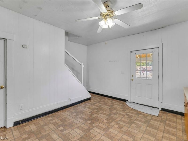 315 Plymouth Avenue, Girard, OH 44420 Photo 8