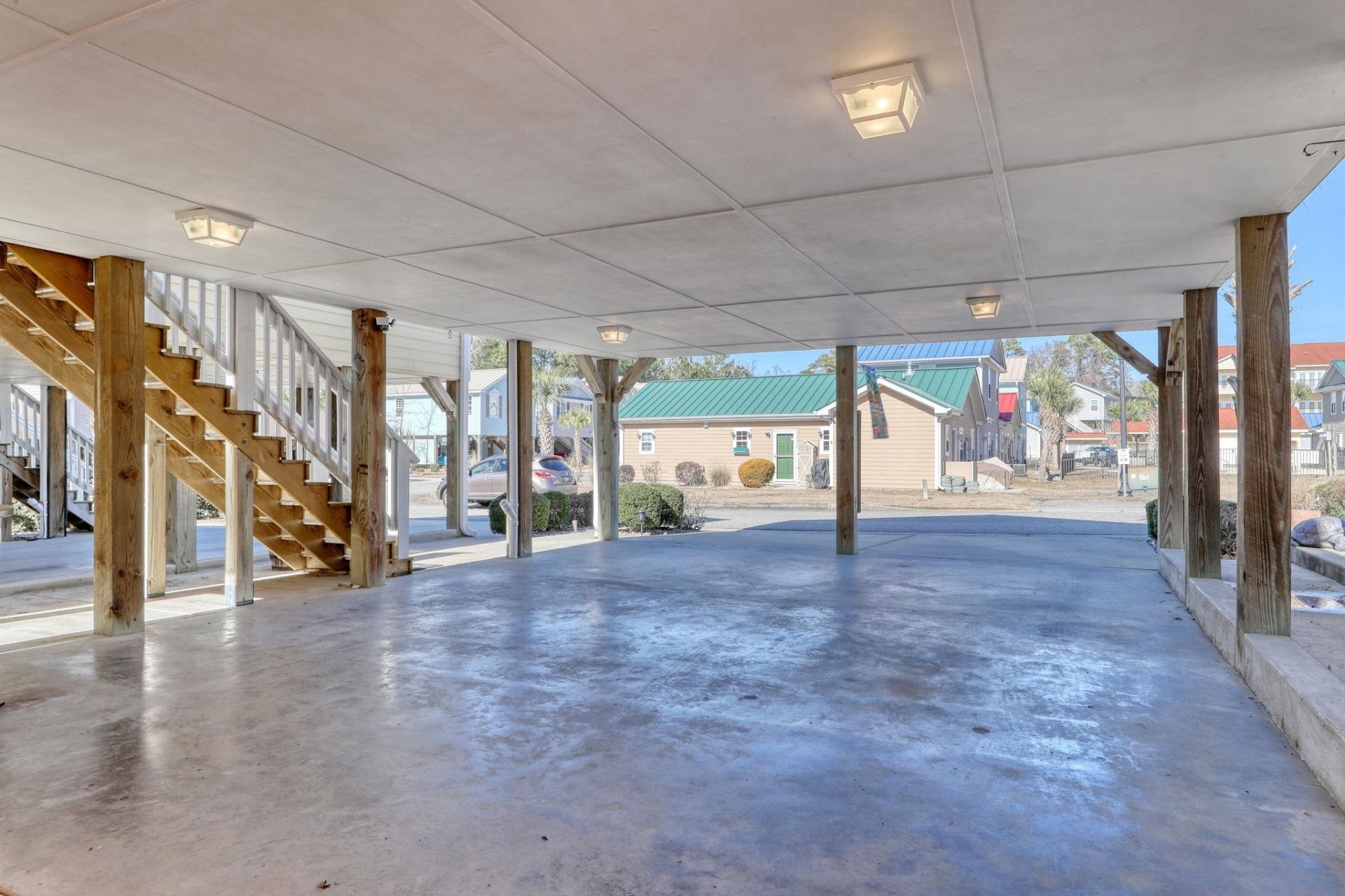 502 Castellar Ln. Photo 11
