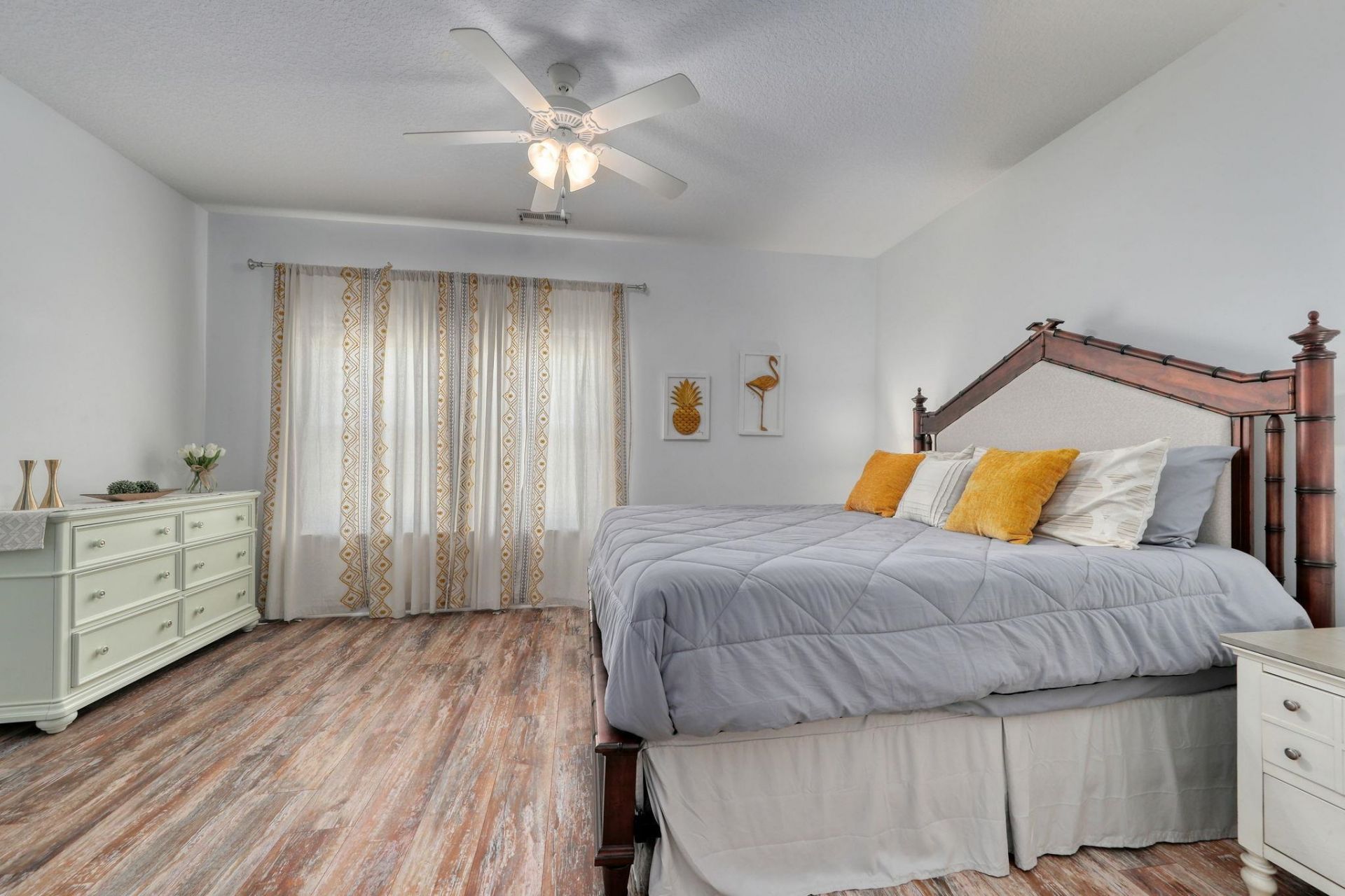 502 Castellar Ln. Photo 34