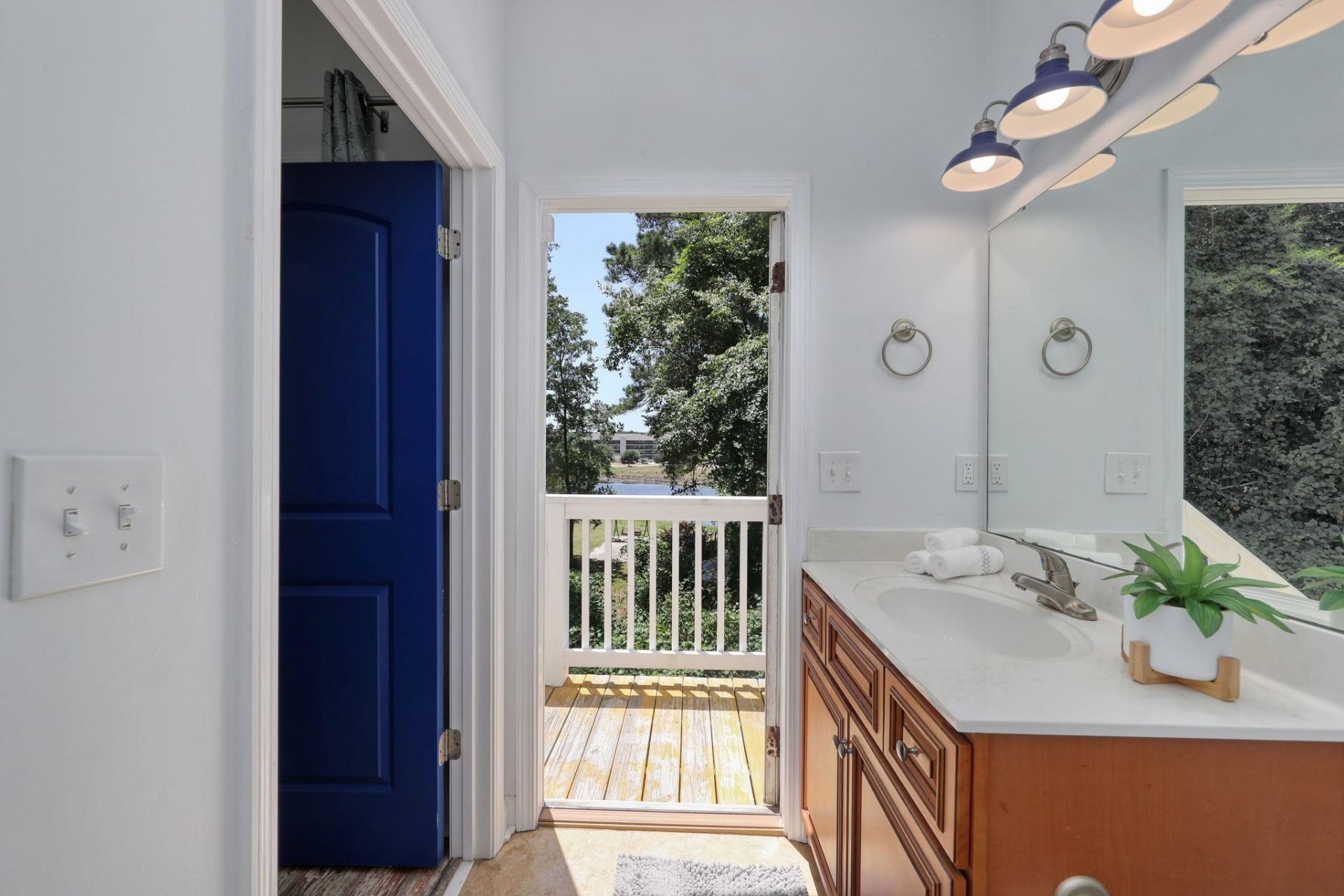 502 Castellar Ln. Photo 51