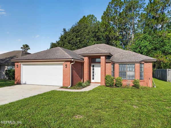 398 WILLOW GREEN Drive, Orange Park, FL 32073