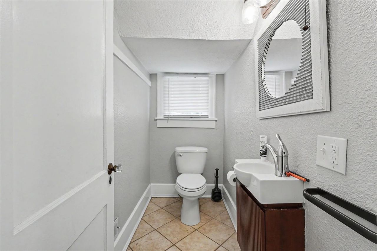 5441 1st Avenue N, Saint Petersburg, FL 33710 Photo