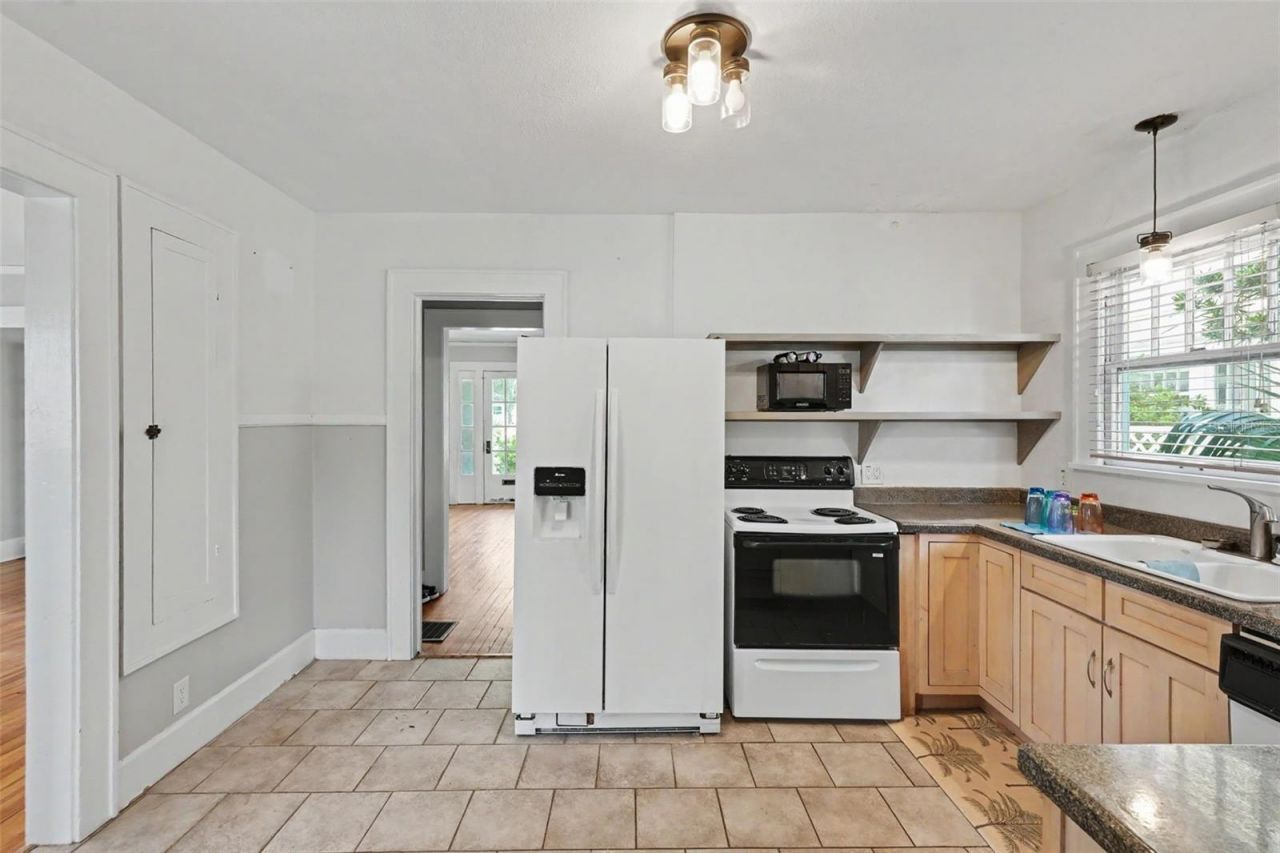 5441 1st Avenue N, Saint Petersburg, FL 33710 Photo