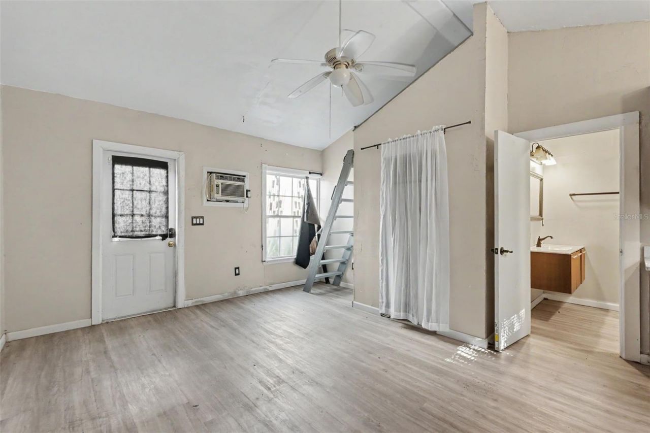 5441 1st Avenue N, Saint Petersburg, FL 33710 Photo