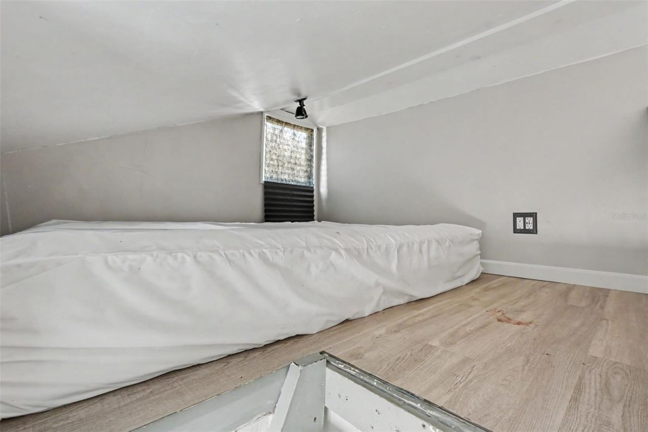 5441 1st Avenue N, Saint Petersburg, FL 33710 Photo