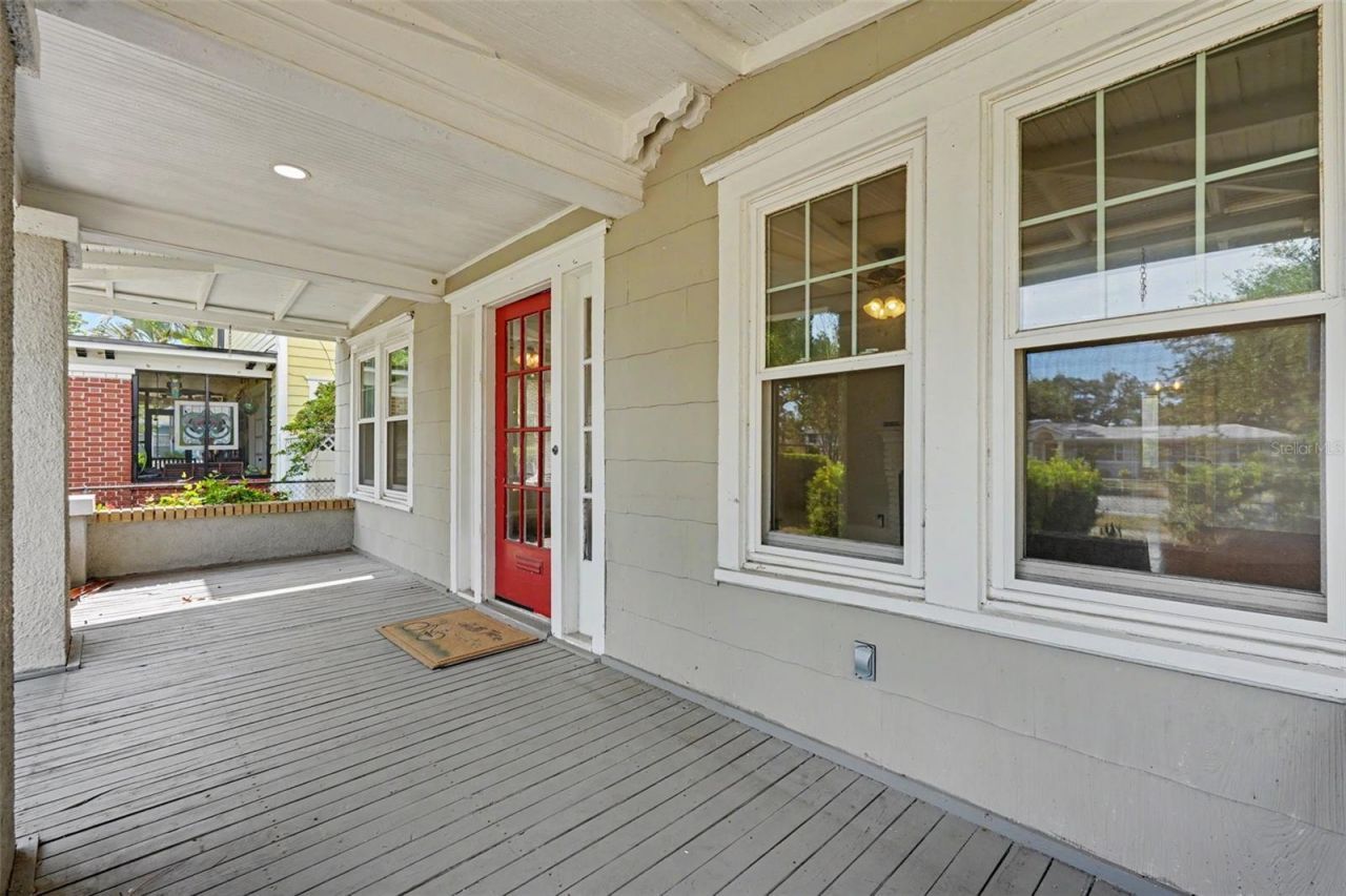 5441 1st Avenue N, Saint Petersburg, FL 33710 Photo