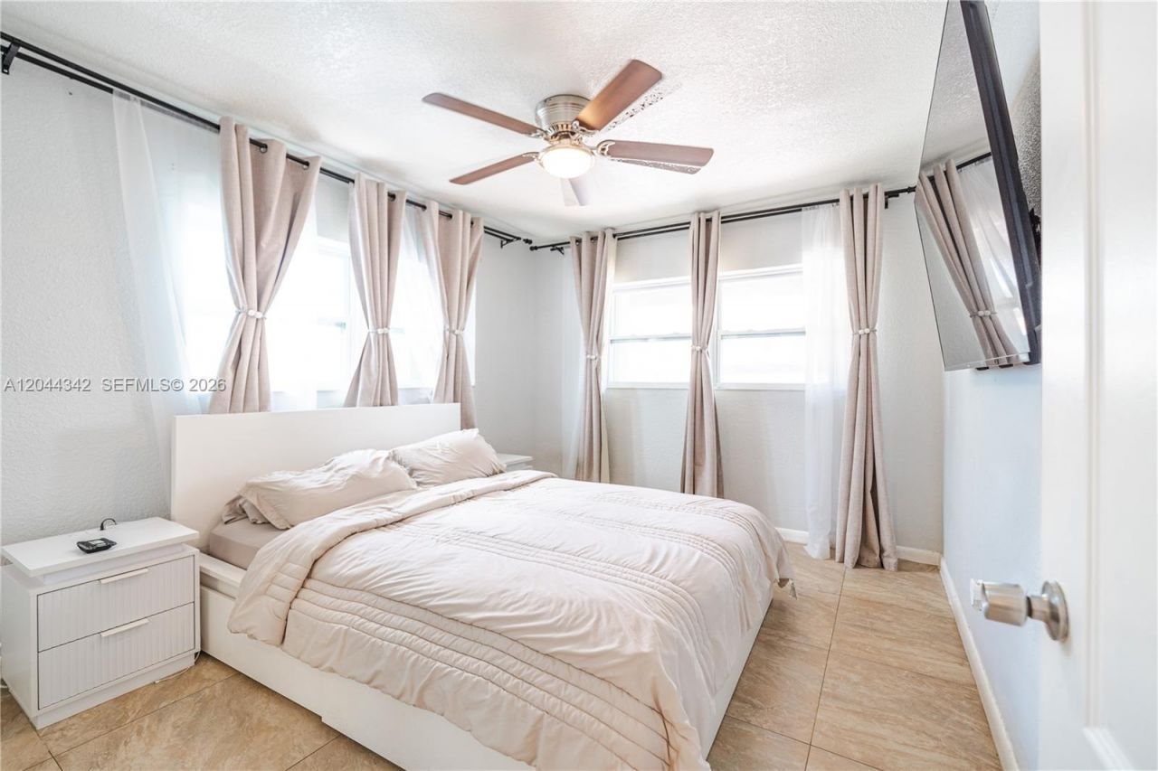 7101 Hope St , Hollywood, FL 33024 Photo