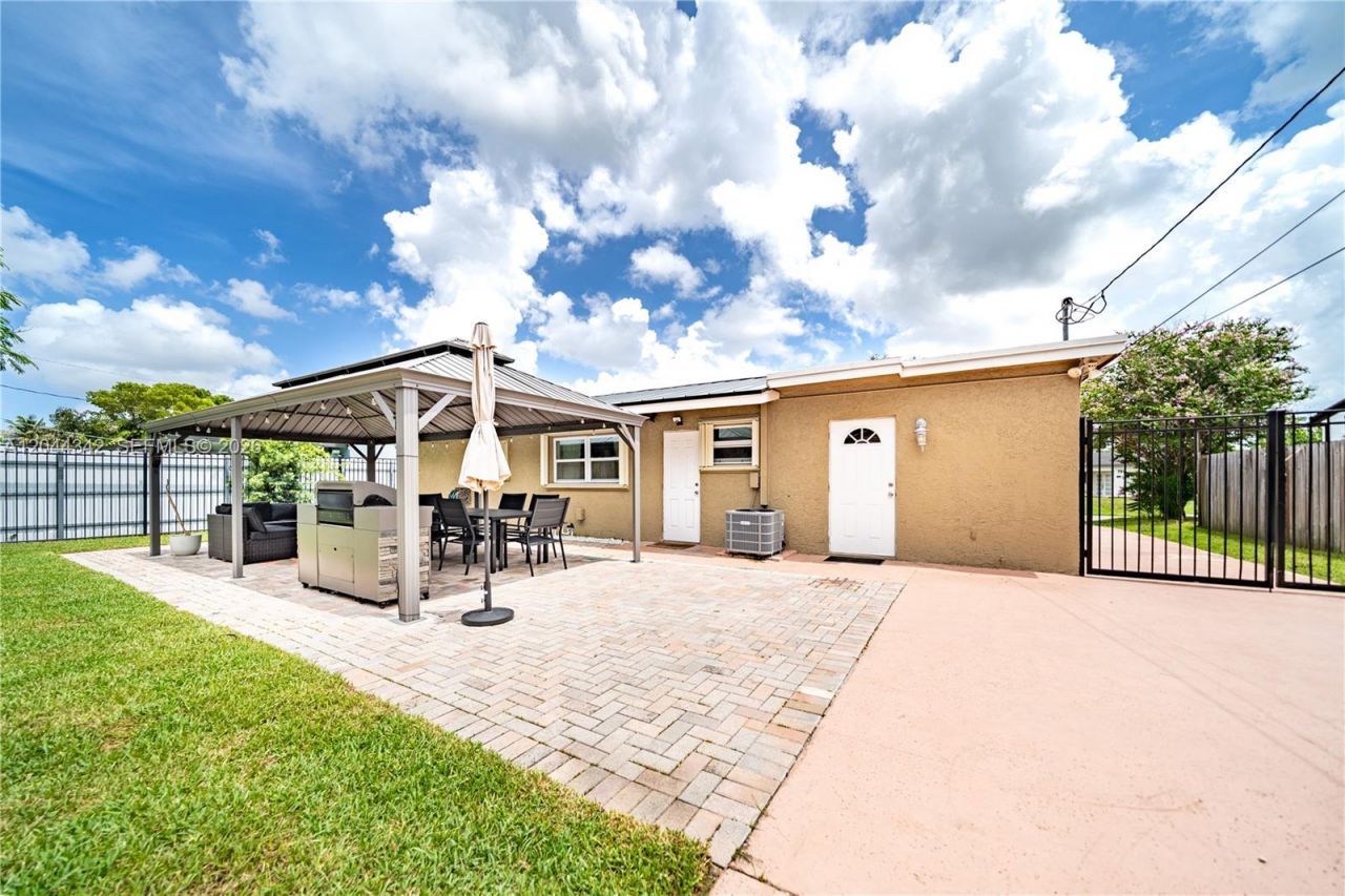 7101 Hope St , Hollywood, FL 33024 Photo