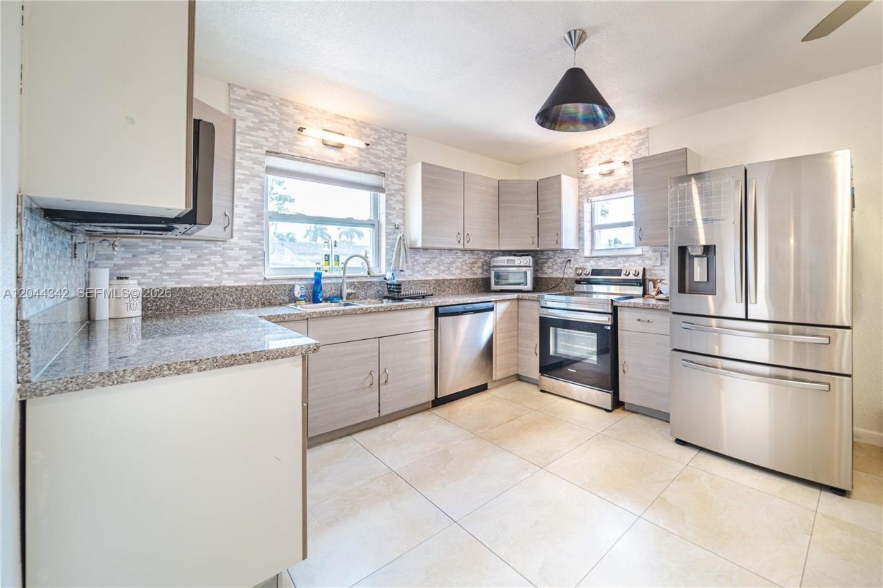 7101 Hope St , Hollywood, FL 33024 Photo