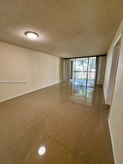 10845 SW 112th Ave , Unit 211, Miami, FL 33176 Photo
