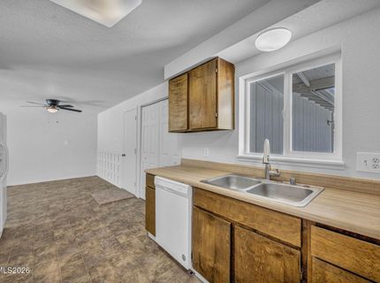 123 Broadleaf Lane, Carson City, NV 89706 Photo