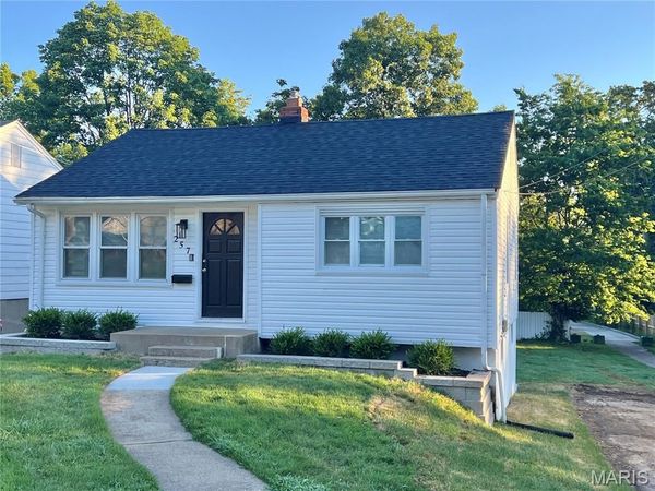 257 Monica Drive , Sunset Hills, MO 63127