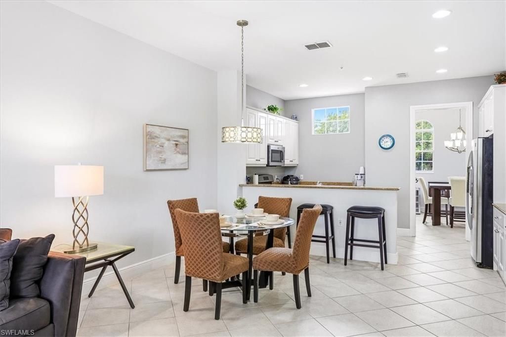 3695 Montreux Ln, Unit 202, Naples, FL 34114 Photo
