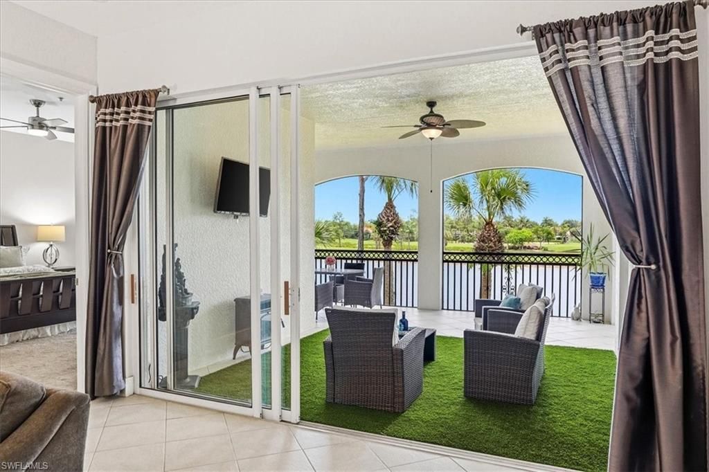 3695 Montreux Ln, Unit 202, Naples, FL 34114 Photo