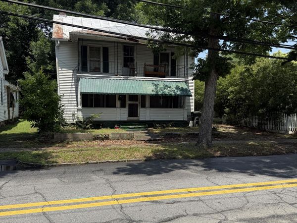 215 E Church Street, Edenton, NC 27932