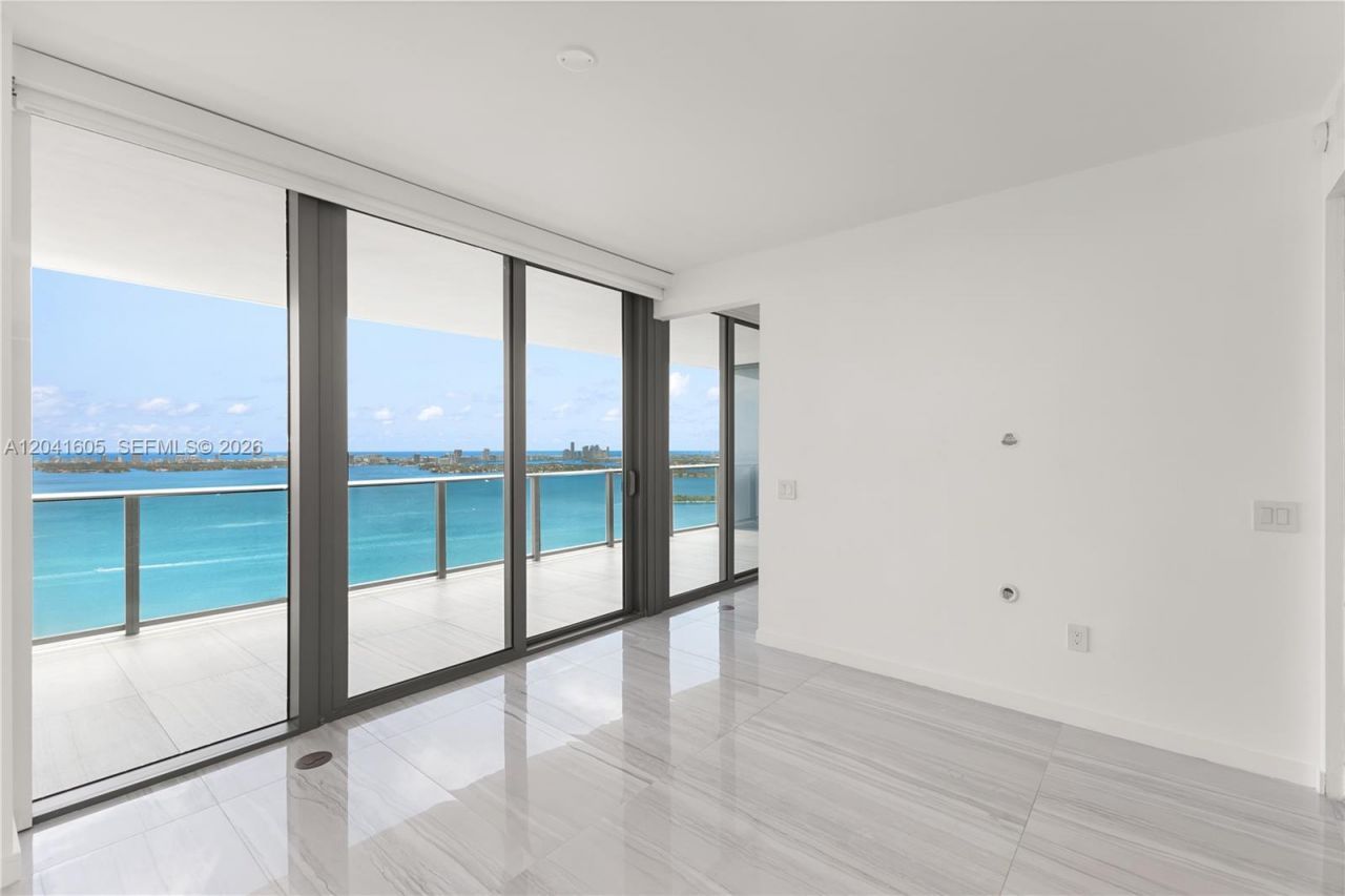 3131 NE 7th Ave , Unit 4102, Miami, FL 33137 Photo