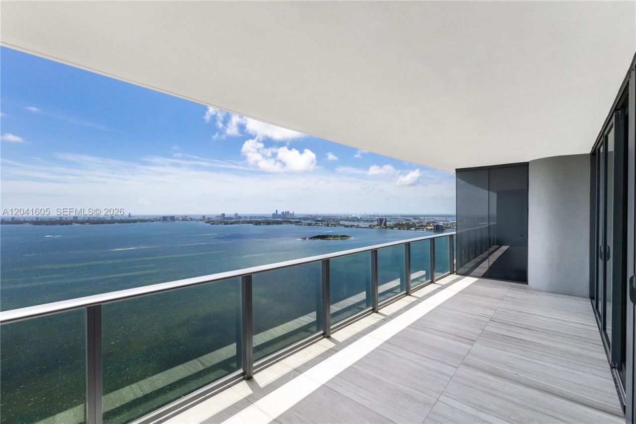 3131 NE 7th Ave , Unit 4102, Miami, FL 33137 Photo
