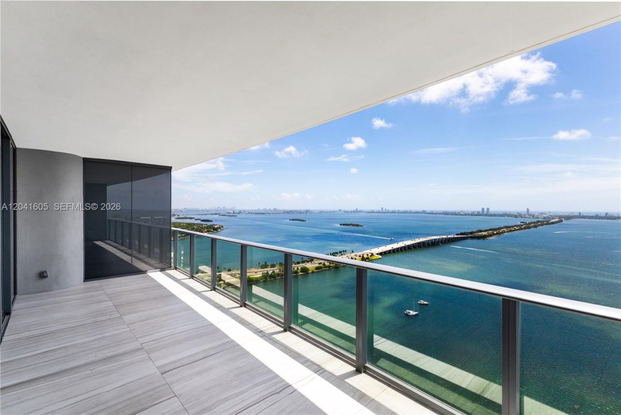 3131 NE 7th Ave , Unit 4102, Miami, FL 33137 Photo