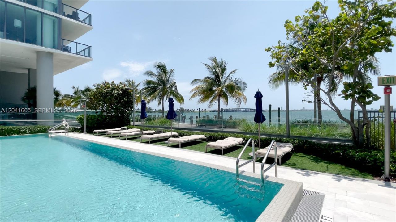 3131 NE 7th Ave , Unit 4102, Miami, FL 33137 Photo