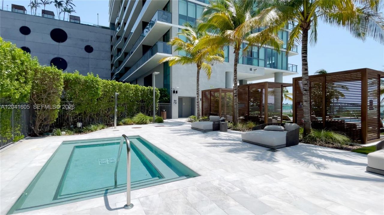 3131 NE 7th Ave , Unit 4102, Miami, FL 33137 Photo