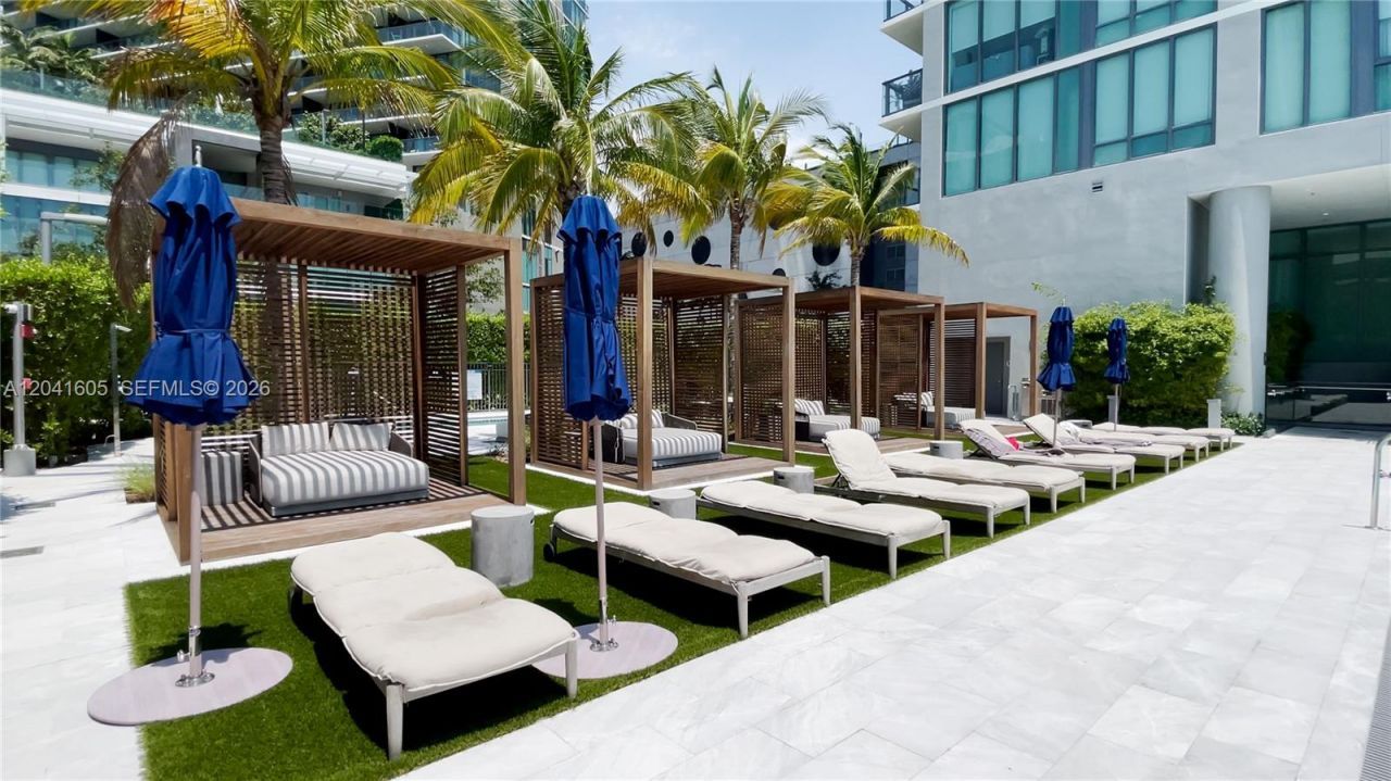 3131 NE 7th Ave , Unit 4102, Miami, FL 33137 Photo