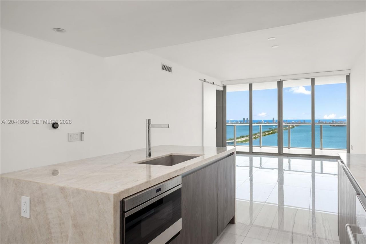 3131 NE 7th Ave , Unit 4102, Miami, FL 33137 Photo