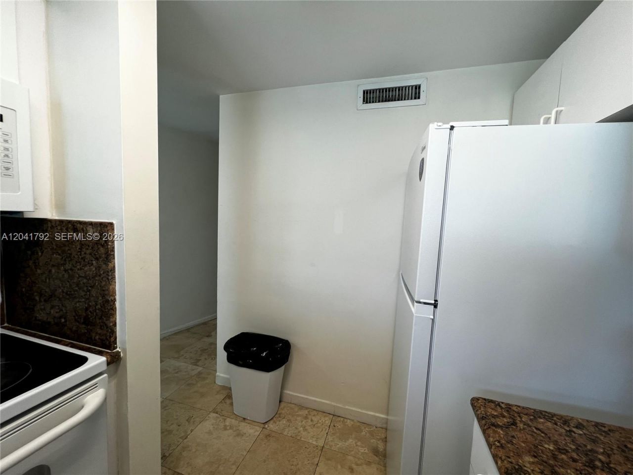 5445 Collins Ave, Unit L3, Miami Beach, FL 33140 Photo