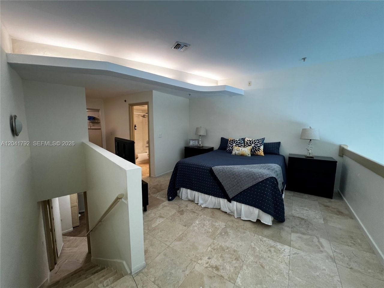 5445 Collins Ave, Unit L3, Miami Beach, FL 33140 Photo