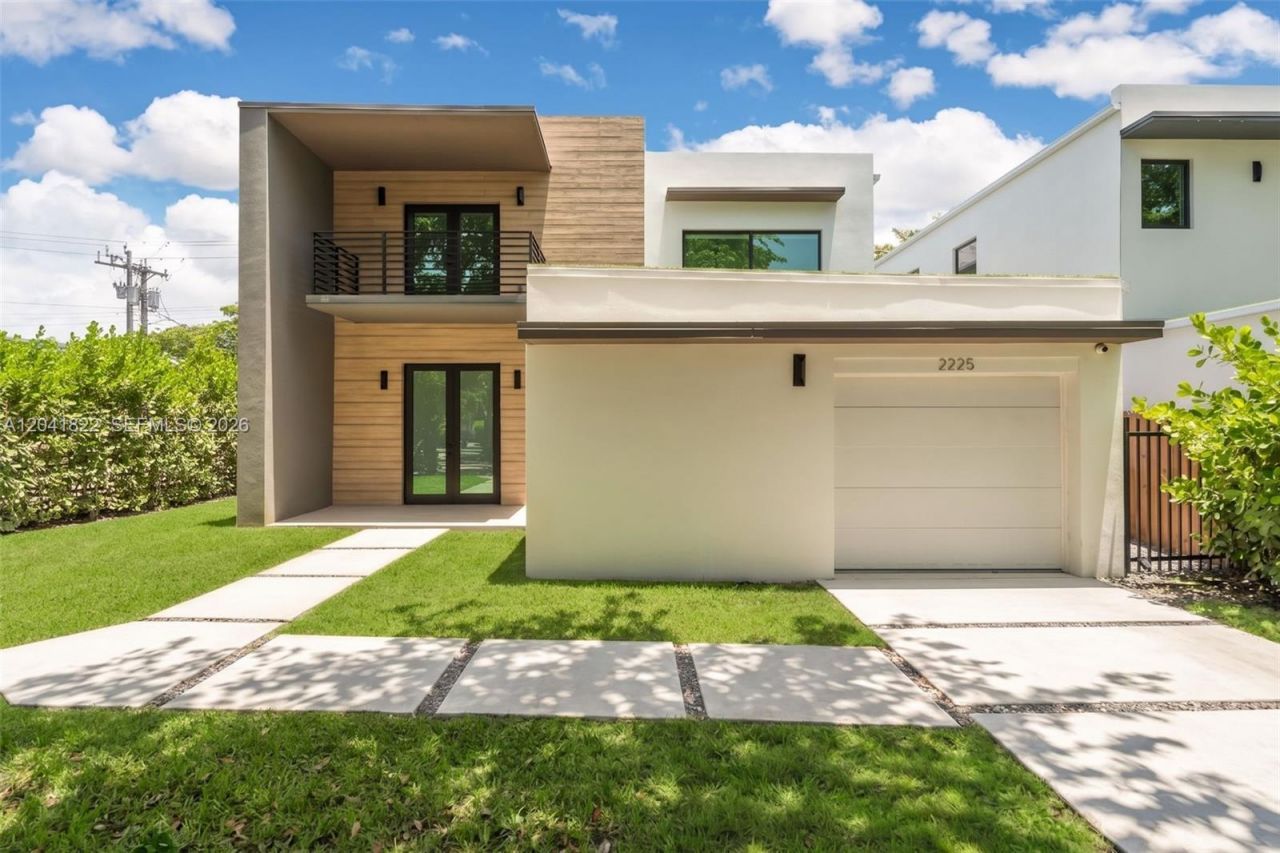 2225 SW 18th Ave , Miami, FL 33145 Photo