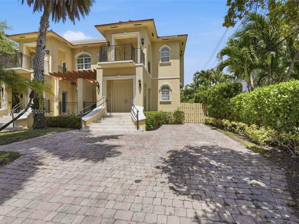592 Fernwood Rd , Unit B, Key Biscayne, FL 33149