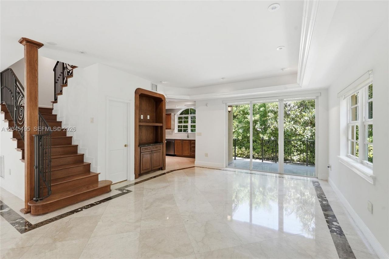 592 Fernwood Rd , Unit B, Key Biscayne, FL 33149 Photo
