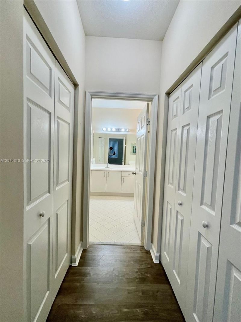 2008 NE 38th Rd , Unit 2008, Homestead, FL 33033 Photo