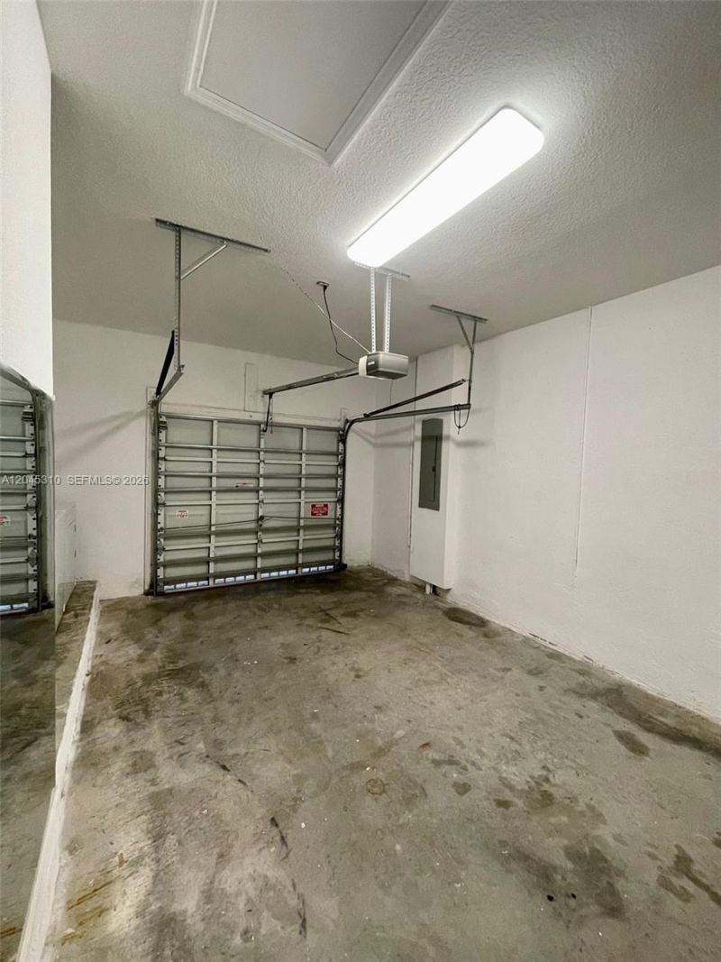 2008 NE 38th Rd , Unit 2008, Homestead, FL 33033 Photo
