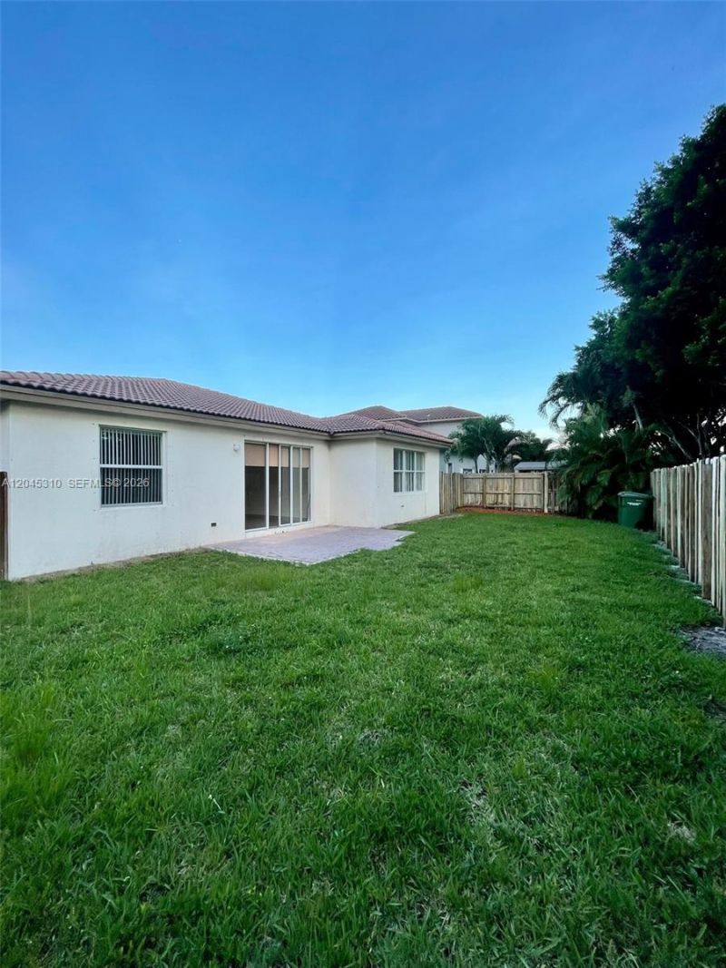 2008 NE 38th Rd , Unit 2008, Homestead, FL 33033 Photo
